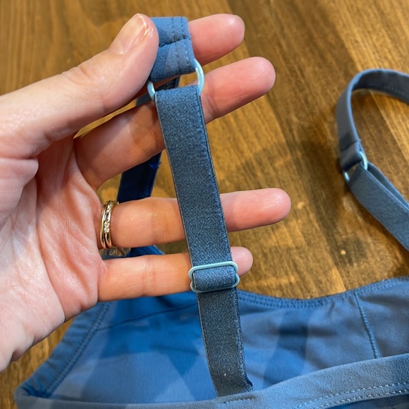 LORNA JANE DUSTY BLUE LADDER BACK BUILT IN BRA CAMISOLE WORKOUT TANK MESH CUTOUT - Picture 7 of 9